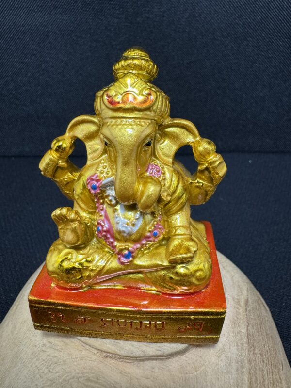 Petite Statut Ganesh doré en résine